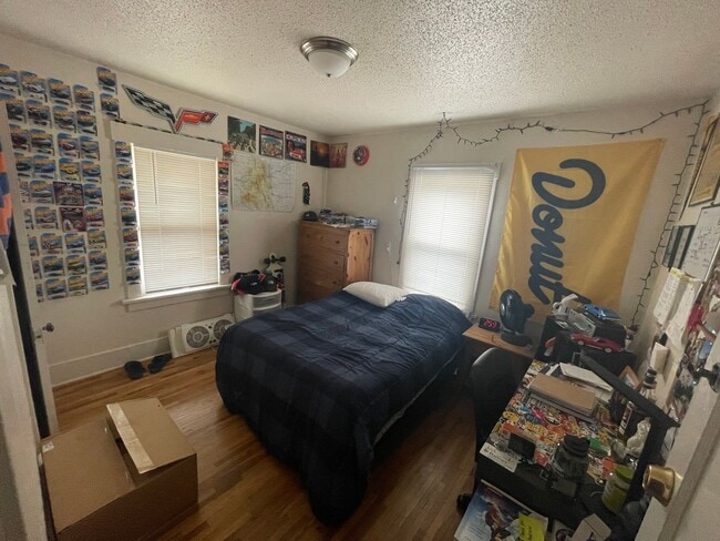 Photo - 4 Bedroom - PRE-LEASING FOR JUNE