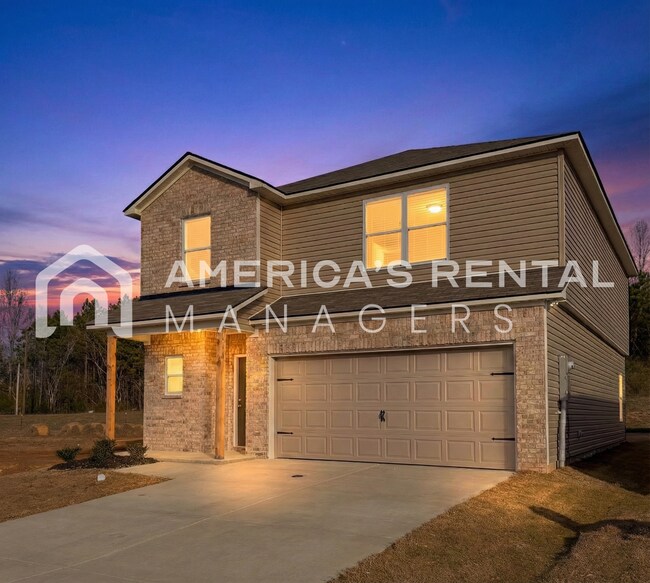 Photo - Spacious 4-Bedroom Home with Upstairs Loft!