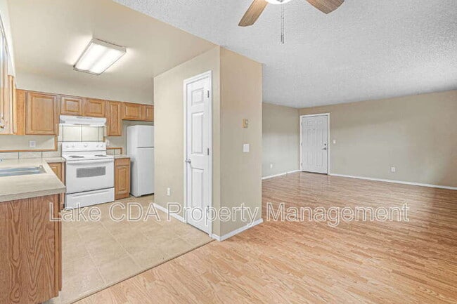 Building Photo - 205 E Boise Ave Unit B