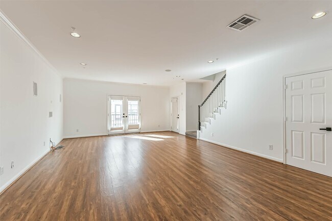 Photo - 17 Waugh Dr Unit 209