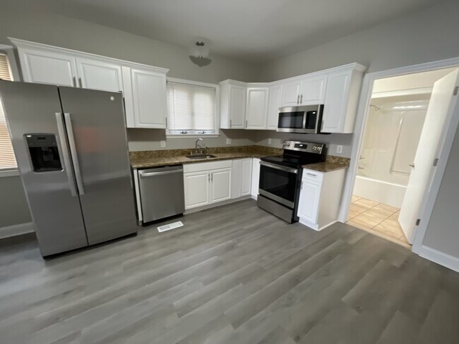 Photo - 139 N Third St Unidad 1A