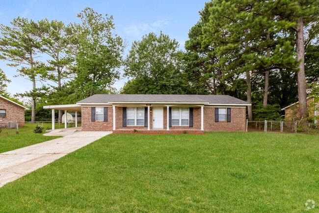 Building Photo - 1011 Hillwood Dr SW Rental