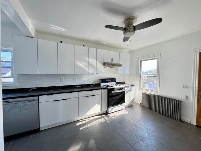 Photo - 33 Hollis Ave Unit 3
