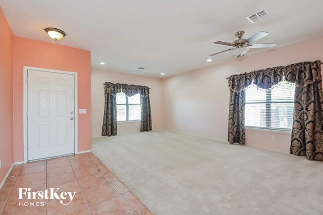 Photo - 2116 S Thunder Tanner Dr