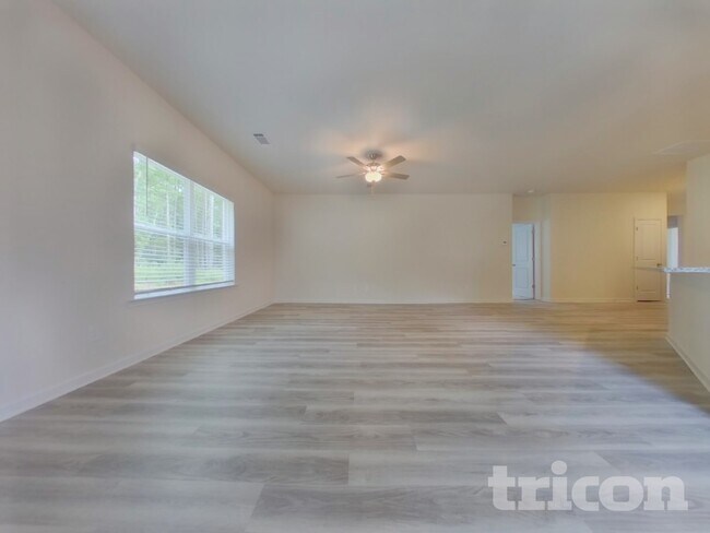 Photo - 453 Prescott Wy