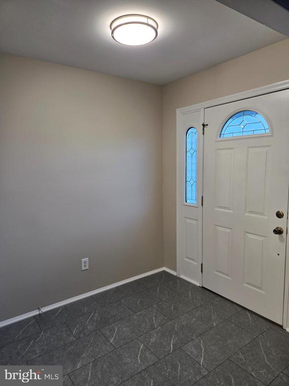 Photo - 18 Edinboro Cir