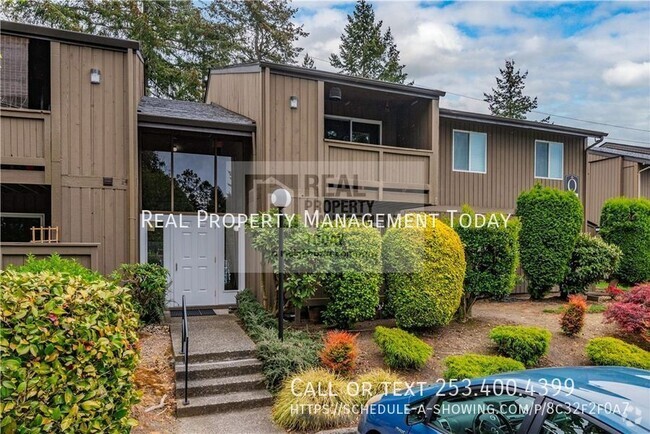 Building Photo - 2 Bedroom Condo in Tacoma!