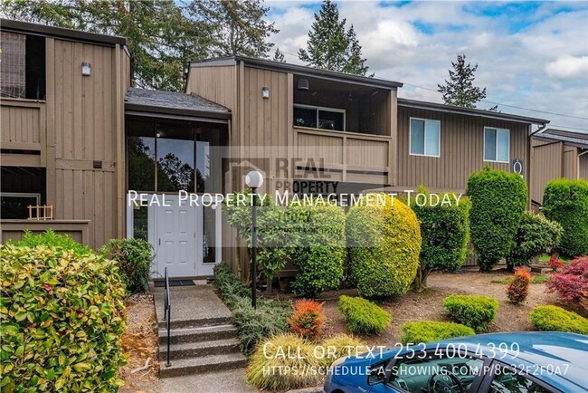 2 Bedroom Condo in Tacoma! - 2 Bedroom Condo in Tacoma!