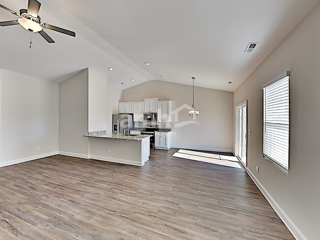 Photo - 90 Legacy Dr