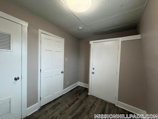 Building Photo - 52 Blue Hill Ave