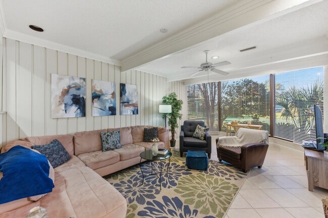 Photo - 107 World of Tennis Sq Unit 107