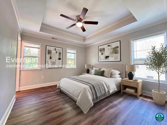 Photo - 838 Ridge Ave NW
