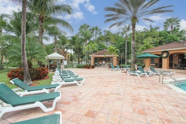 Photo - 1150 Wildwood Lakes Blvd