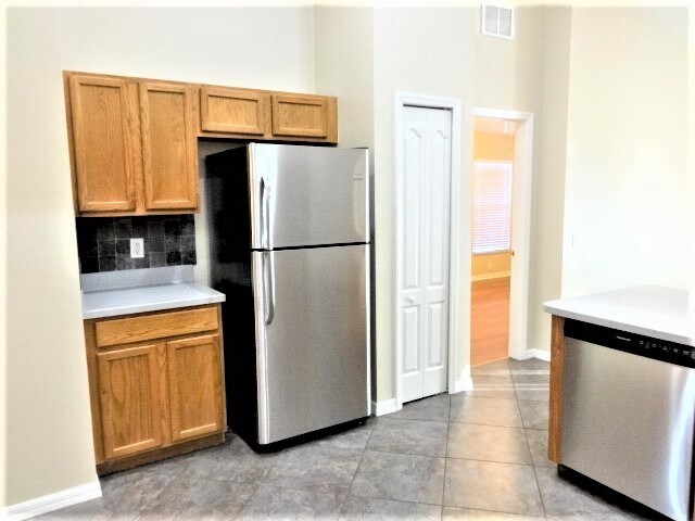Photo - 12826 Lake Vista Dr