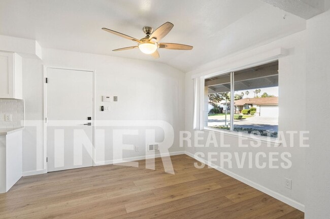 Photo - 1302 Silver Oak Wy