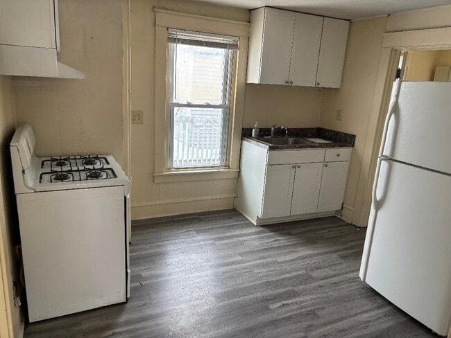 Photo - 175 N Champlain St Unidad 175 north