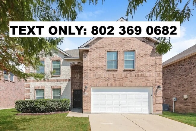Building Photo - 4605 Dogwood Dr