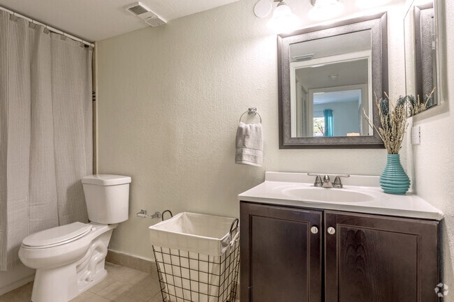 2BR, 2BA - 1,064 SF