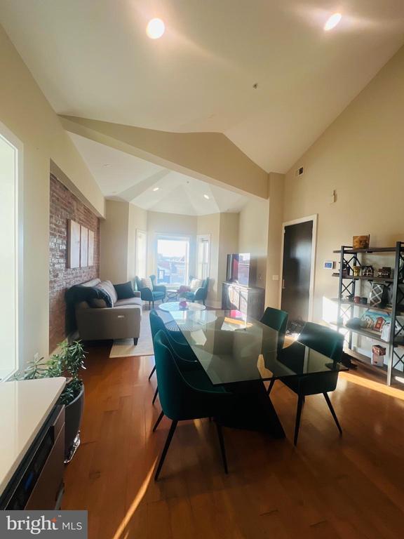 Photo - 3517 13th St NW Unit 302