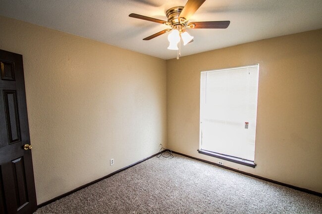 Photo - Your Family Home Near Dowtown