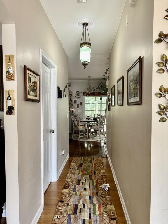 Photo - 1913 Thorn Crest Dr