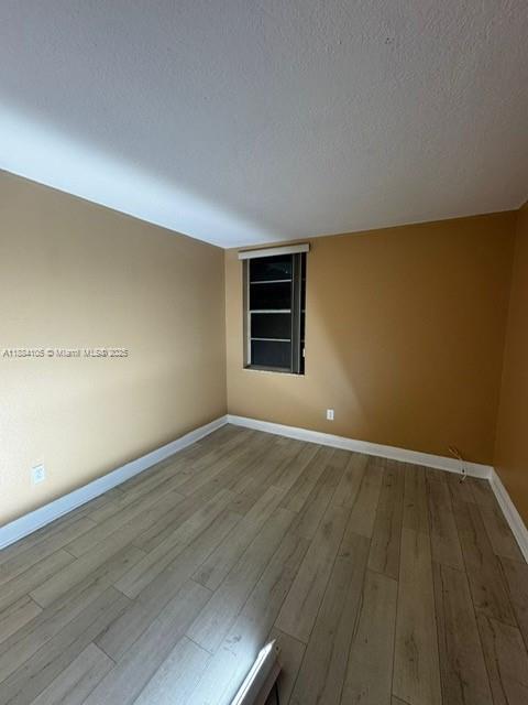 Photo - 1885 W 56th St Unidad 211