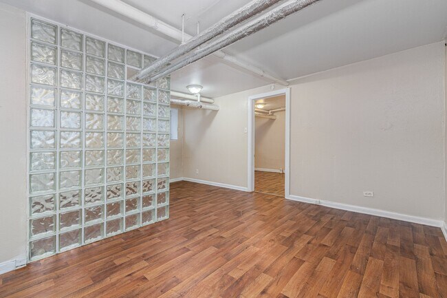 Photo - 1030 N Pearl St Unit 16