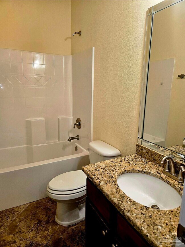 Photo - 961 Grindstone Ln