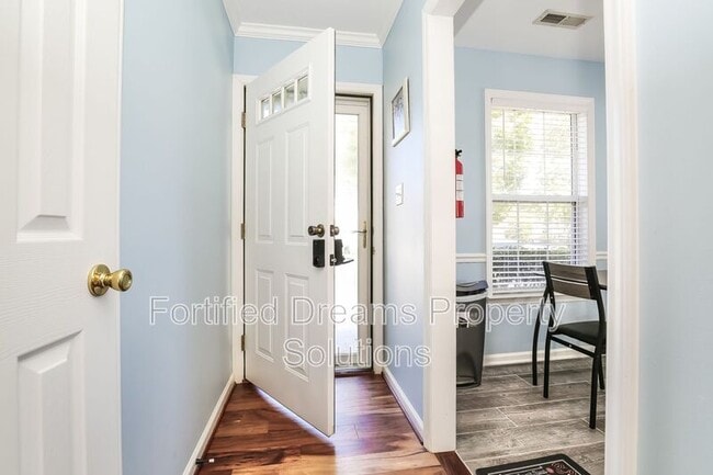 Photo - 198 Wesley Harris Cir