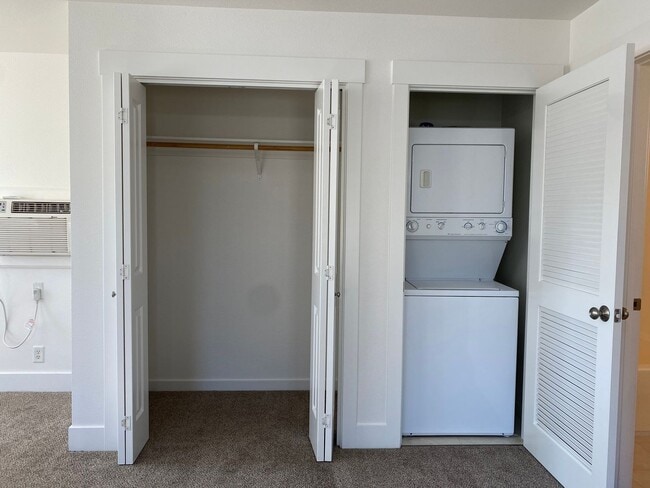 Photo - 2610 E 20th St Unit #B