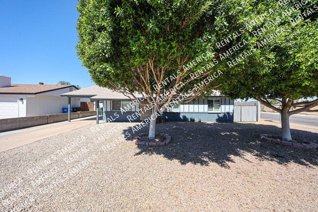 Photo - 3550 E Voltaire Dr