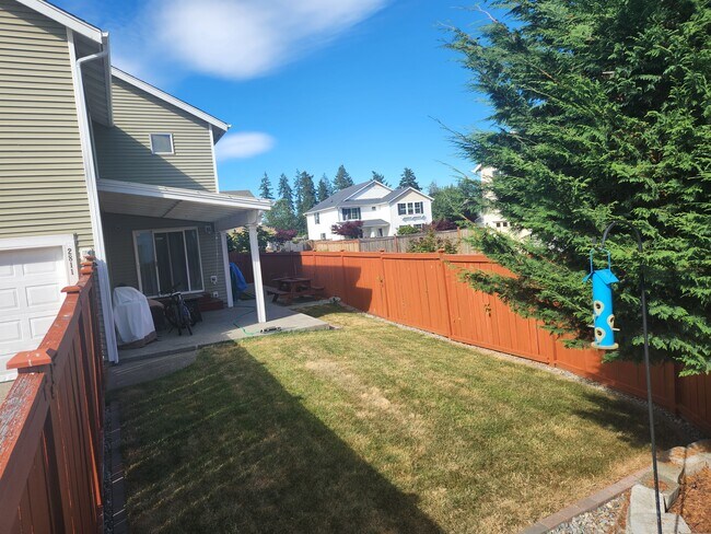 Photo - 2811 Martin St