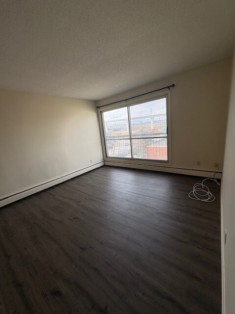 Photo - One bedroom in Sunalta Unit 408