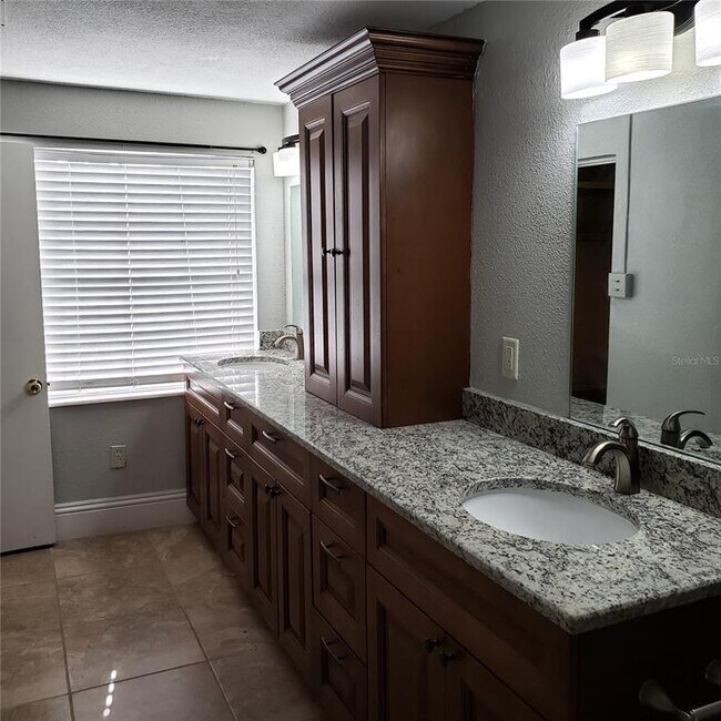 Photo - 6014 Southern Comfort Blvd