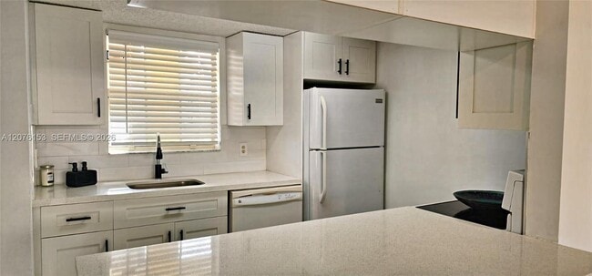 6339 La Costa Dr Unit B
