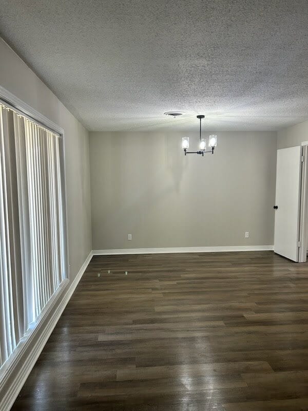 Photo - 607 N Browder St