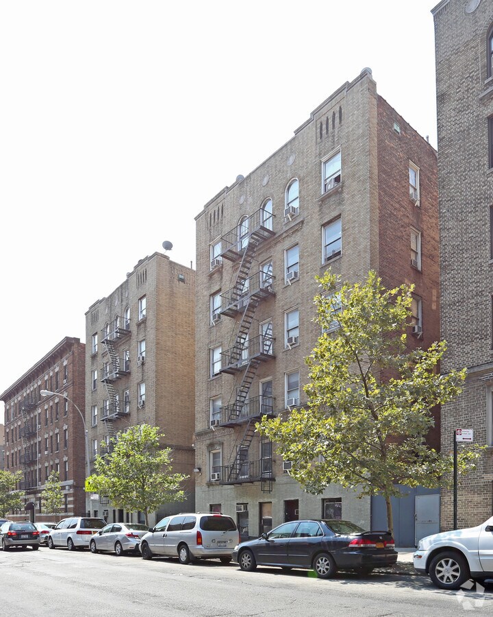 Photo - 536 Isham Street