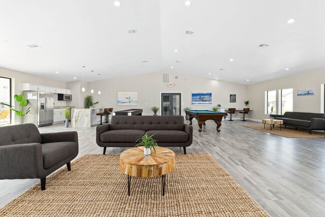 Photo - Tides on Timberglen