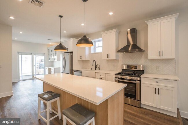 Photo - 1214 S 21st St