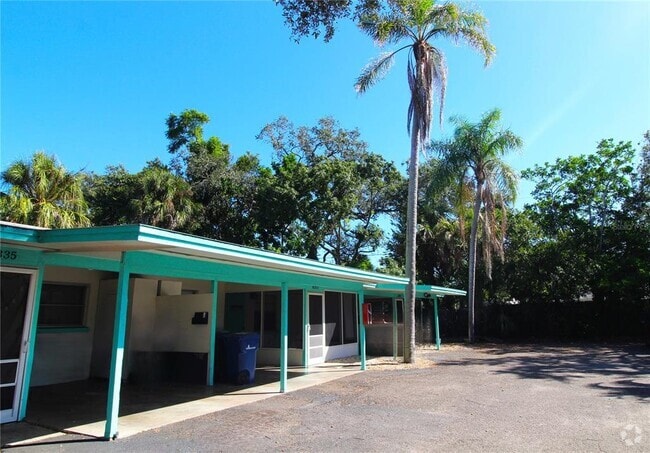 Building Photo - 6339 Gateway Ave Rental