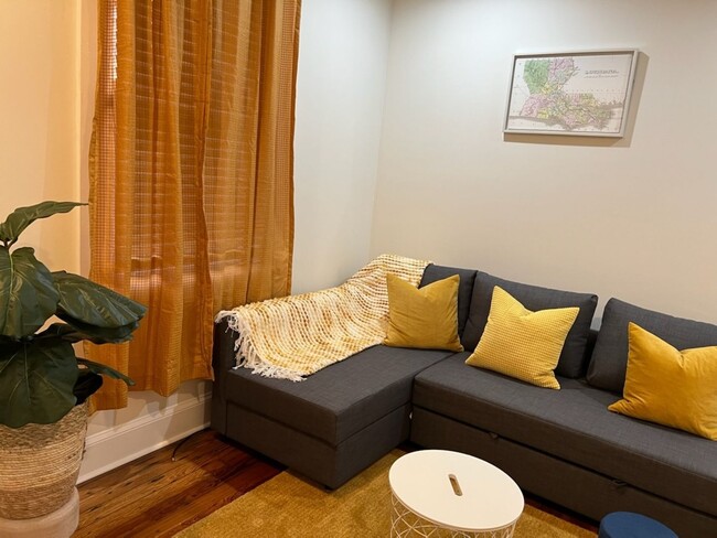 Photo - 3122 Dante St