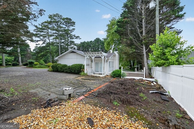 Photo - 1455 Courtney Ln