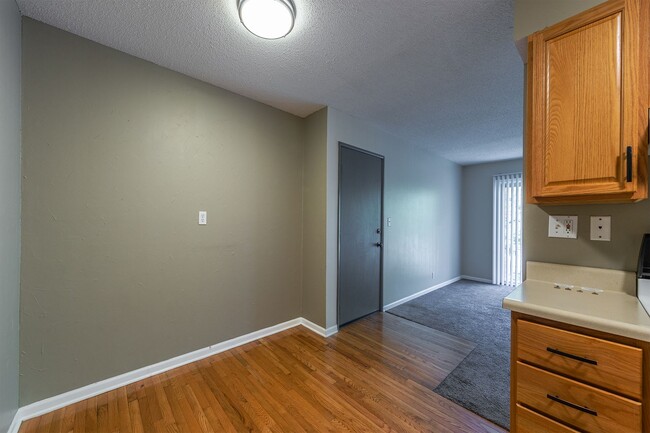 Photo - Modern 1BR Middle Floor Condo – Pool Access & Utilities