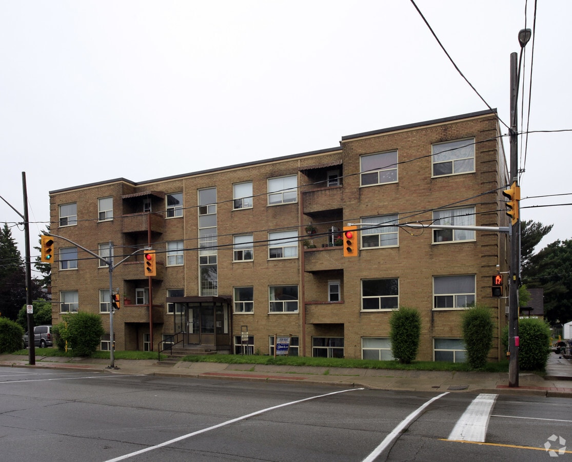 Photo - East York Apartments