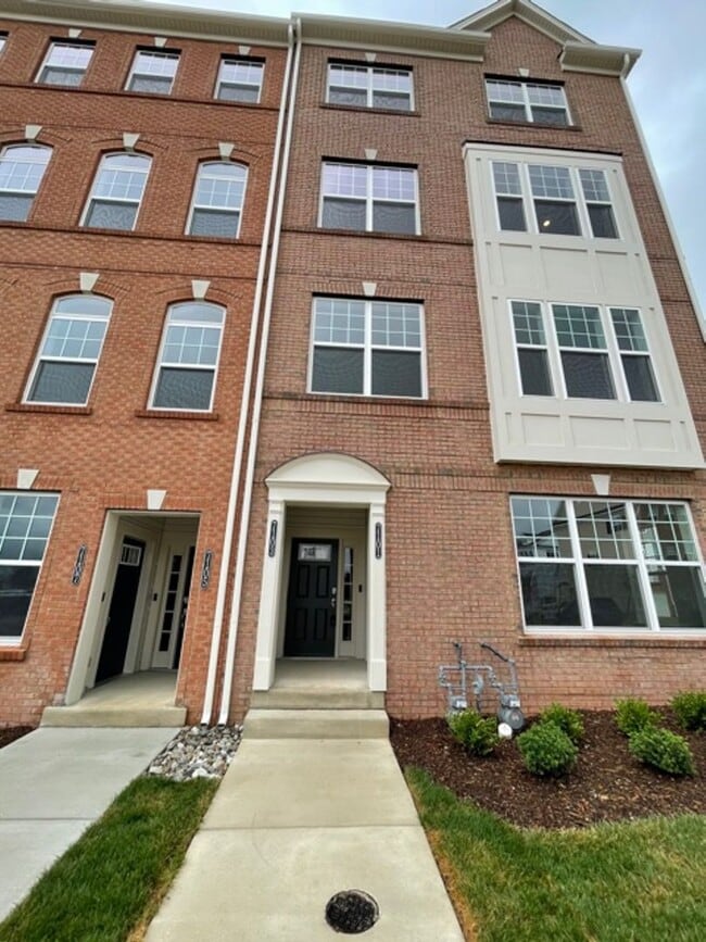 Building Photo - SPACIOUS LUXURY CONDO IN WESTVIEW SOUTH FREDERICK