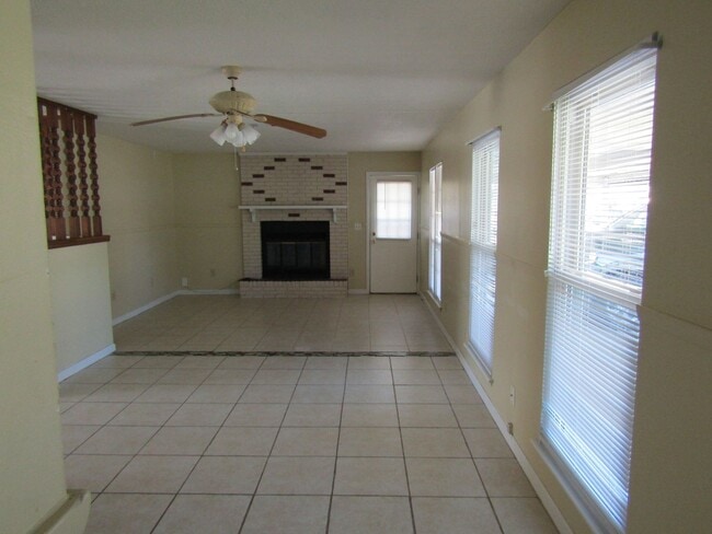 Photo - 608 Palmetto St