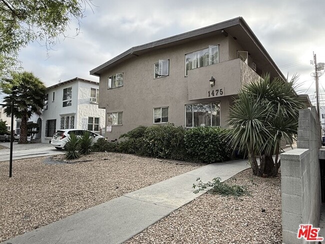 Photo - 1475 S Wooster St Casa