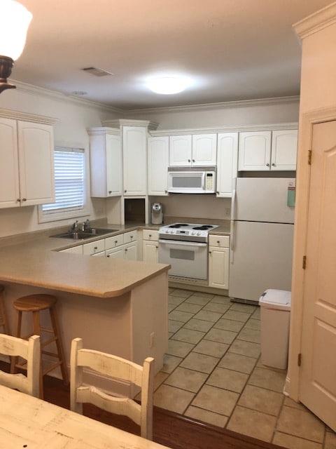 Photo - 951 Frontage Rd