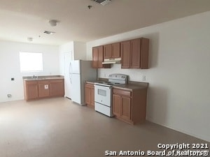 Photo - 930 Drury Ln Unit 3