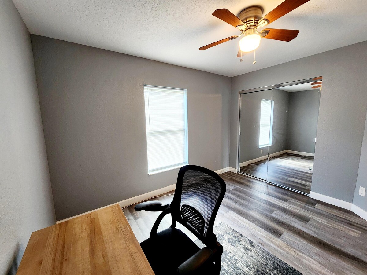 Photo - 206 Alice St